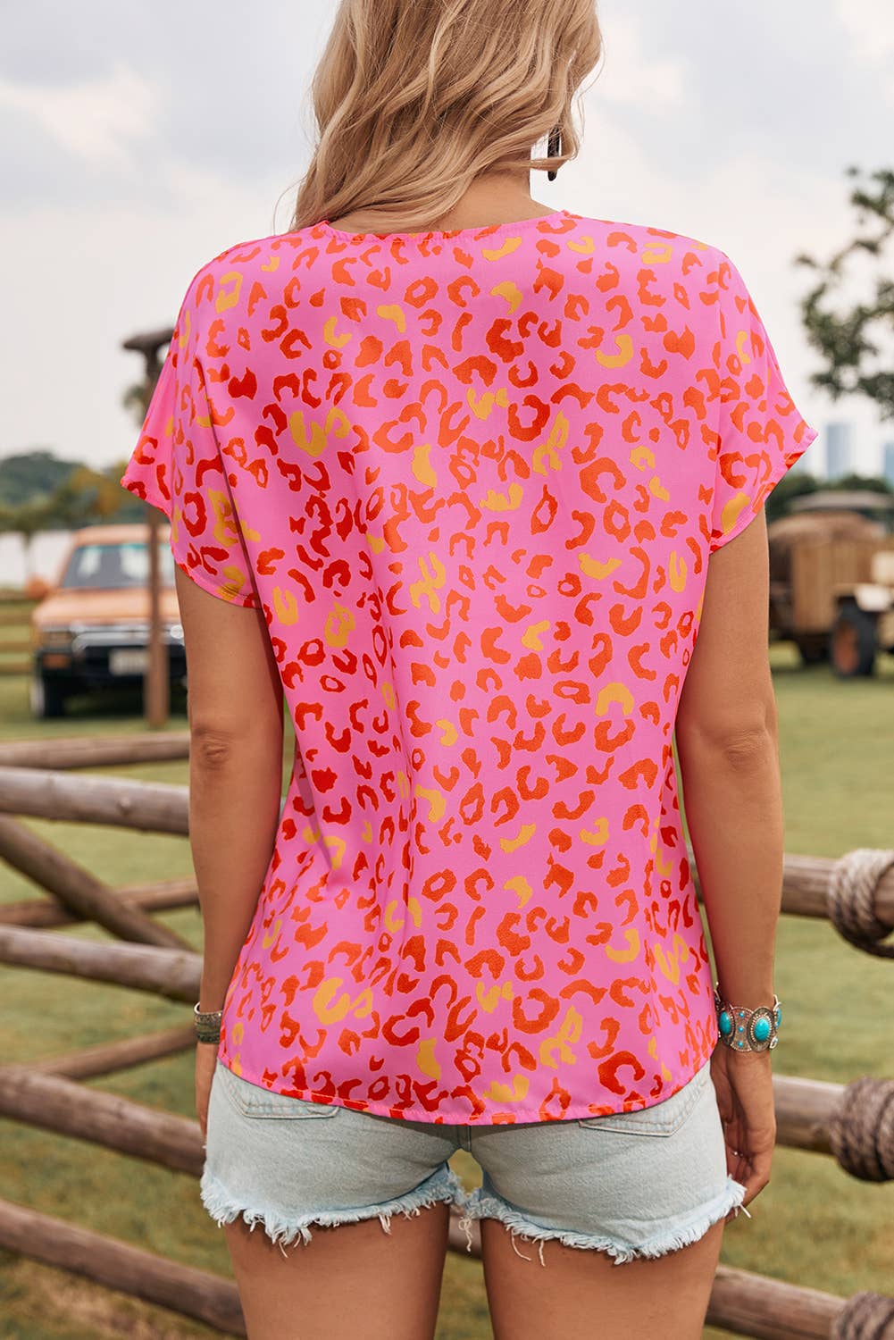 Fashion-W Leopard V Neck Short Sleeve Blouse*S-XL